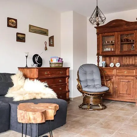 Z Basenem Apartment *
